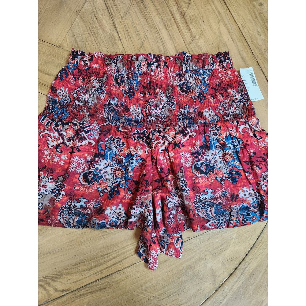 DYLAN pull on multicolored shorts/ size small/ NWT